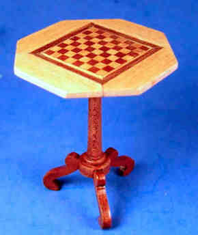 Chess/checkers table