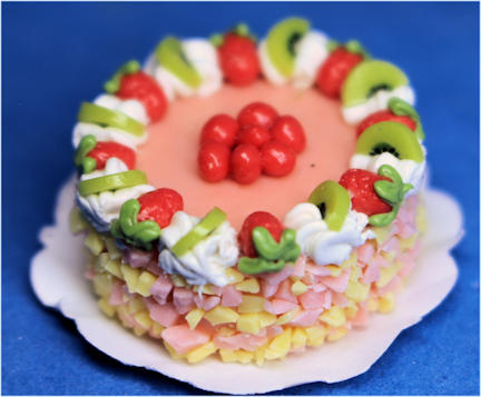 Cake - berries and kiwis