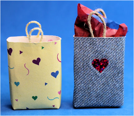 Valentines shopping bags - set of 2