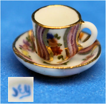 Tea cup and saucer by Jean Yingling