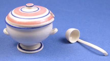 Tureen with ladle