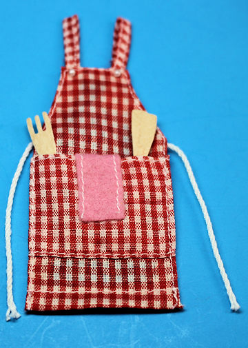 Barbecue apron and utensils