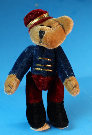 Stuffed animal -bellboy bear