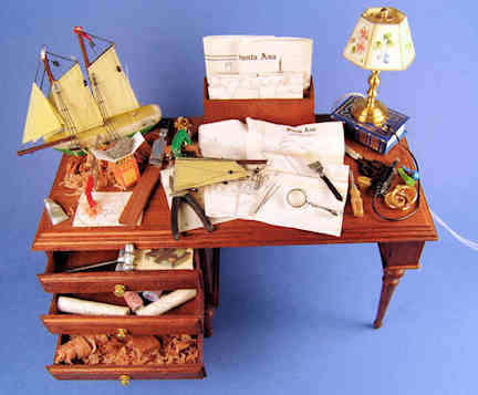Boat modeler's table