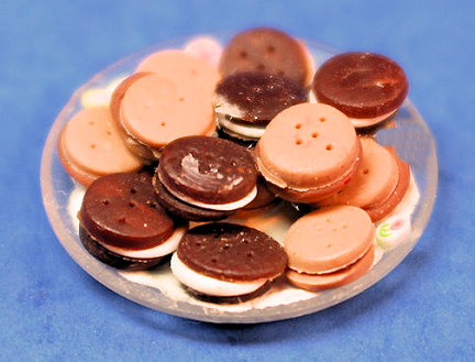 Creme filled cookies on plate