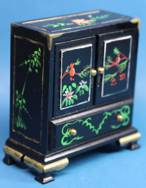 Cabinet - Asian style painting