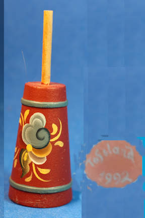 (image for) Butcher churn - tole painted