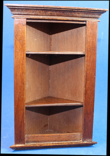 (image for) Corner display cabinet