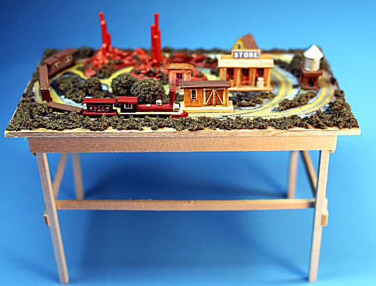 Model train set - western town 1/2"-1" scale
