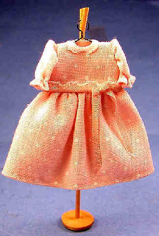 (image for) Girl's dress & stand
