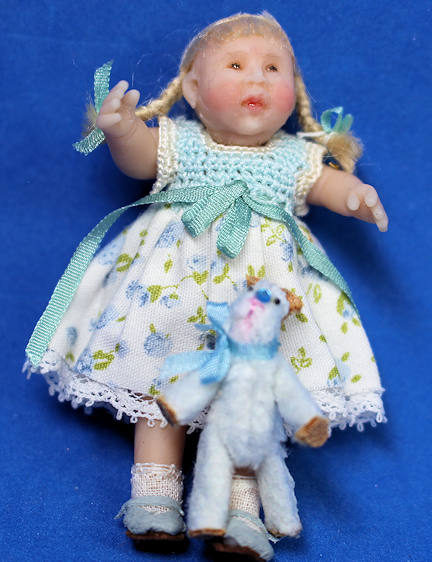 (image for) Girl doll with toy dog