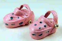 Child's beach shoes (crocs) - pink - Click Image to Close