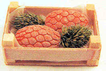 (image for) Pineapples in crate