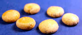 (image for) Tea cakes with currants - set of 6