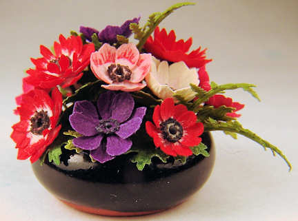 (image for) Flower arrangement - anemones, ferns
