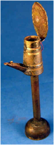 (image for) Whale oil lamp on stand