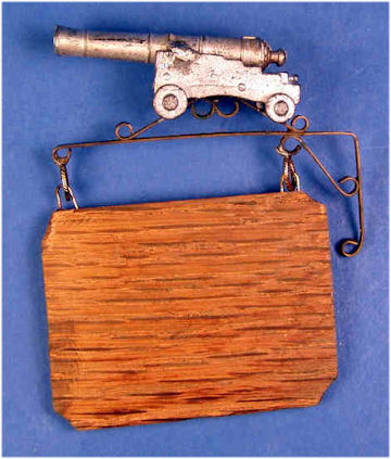 (image for) Blank wood sign - cannon ornament