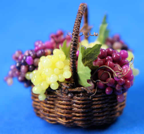 Basket of grapes #4 (image for) Basket of grapes #4