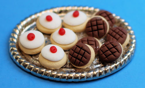 Platter of cookies