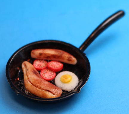 English breakfast in pan