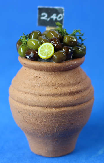 (image for) Olives in urn - large