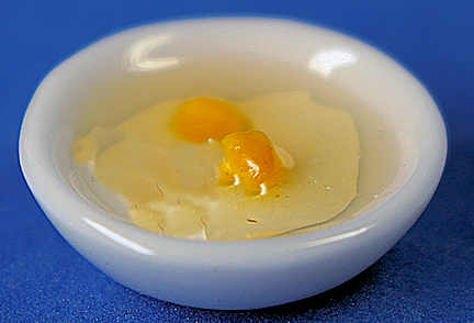 (image for) Bowl of cracked eggs