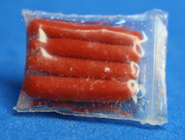 (image for) "Frozen" hot dogs