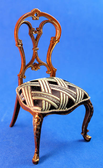 (image for) Louis XV chair - gold trim