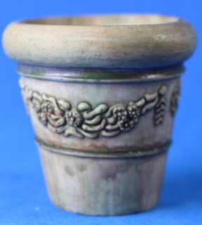 (image for) Planter - aged gray
