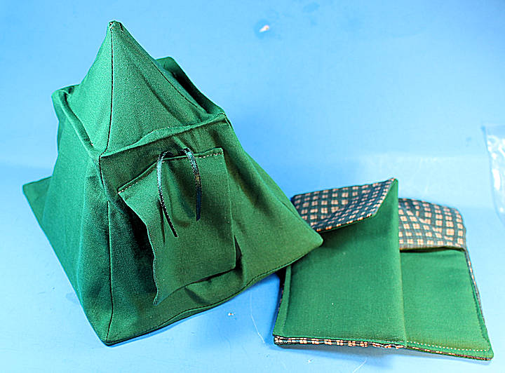 (image for) Tent and 2 sleeping bags