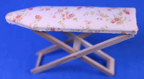 (image for) Ironing board - floral #2