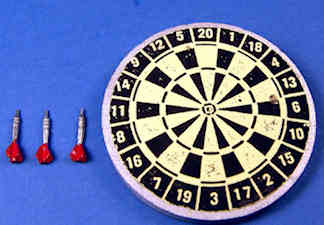 Dart board with 3 darts - Click Image to Close