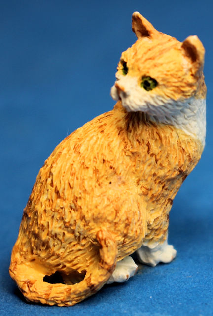(image for) Orange cat sitting