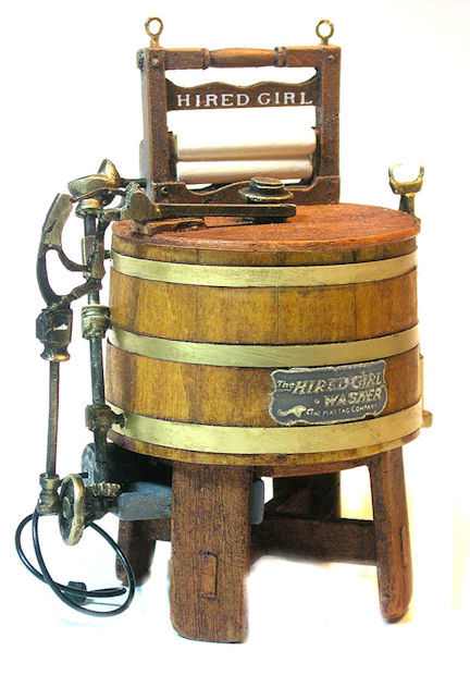 (image for) "Hired Girl" Maytag washing machine - 1914