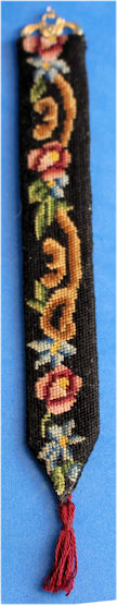 (image for) Wall hanging/bell pull - petit point