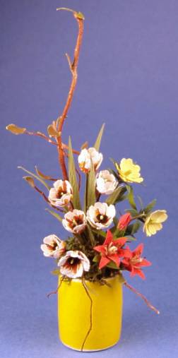 Ikebana flower arrangement