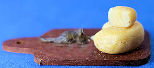 (image for) Mouse and cheese