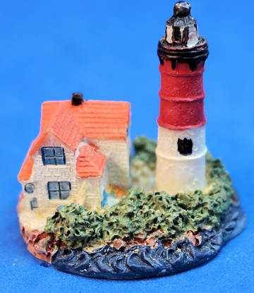 (image for) Lighthouse figurine