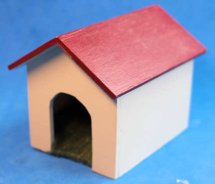 (image for) Dog house - carpeted!