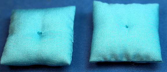 (image for) Decorative pillows - set or 2 - blue