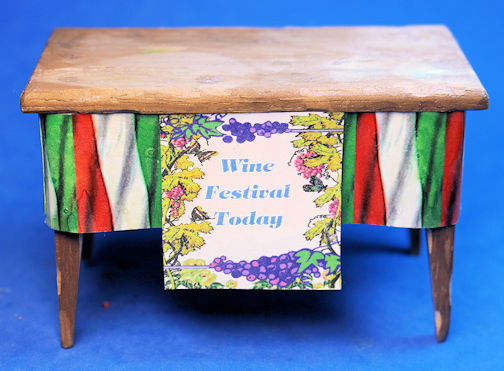 (image for) Wine festival table