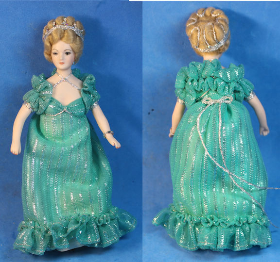 (image for) Doll - Elegant lady