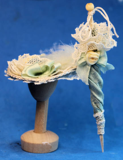 (image for) Hat and parasol set