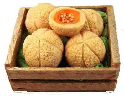 (image for) Crate of canteloupes