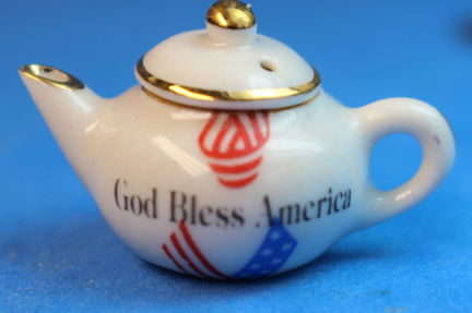 (image for) Teapot - God Bless America