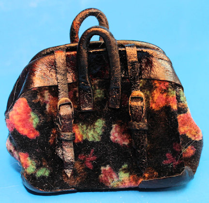 (image for) Carpet bag #2