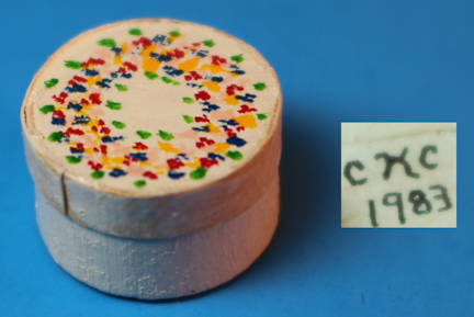 (image for) Little box- hand painted