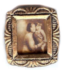 (image for) Photo framed - mother & child