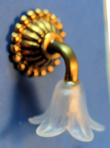 (image for) Sconce