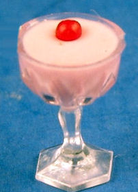 Pink squirrel cocktail